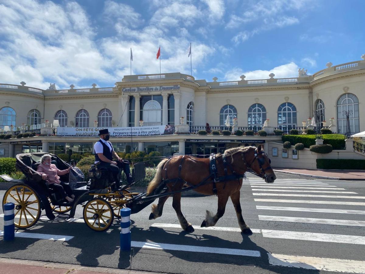 L'Ancre Marine Yourhosthelper Deauville Eksteriør billede